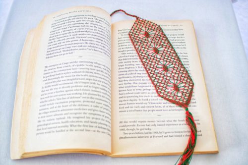 Holiday Bookmarker